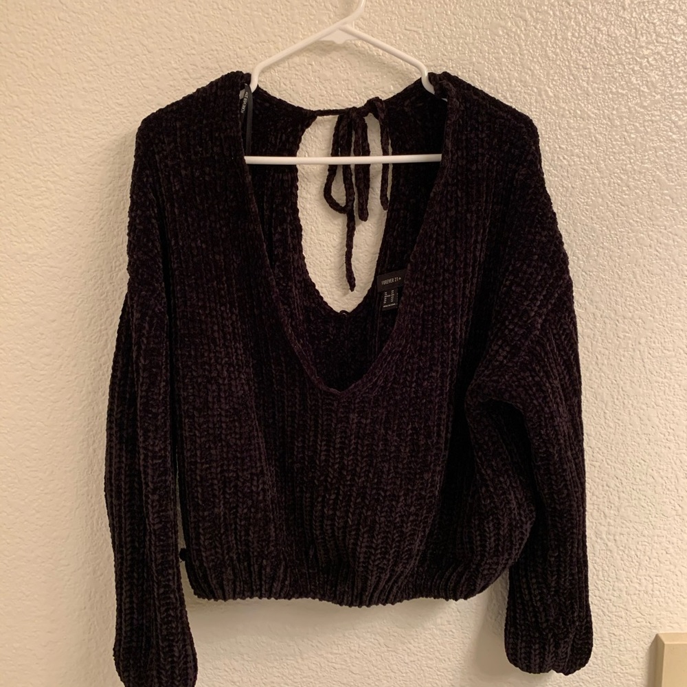 Black Knit Cropped sweater